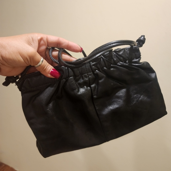 CLOBBER'S CLASSICS Black Leather Vintage CROSSBODY BAG - Picture 1 of 6